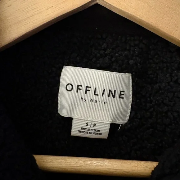 Offline by Aerie Fleece - Picture 7 of 7